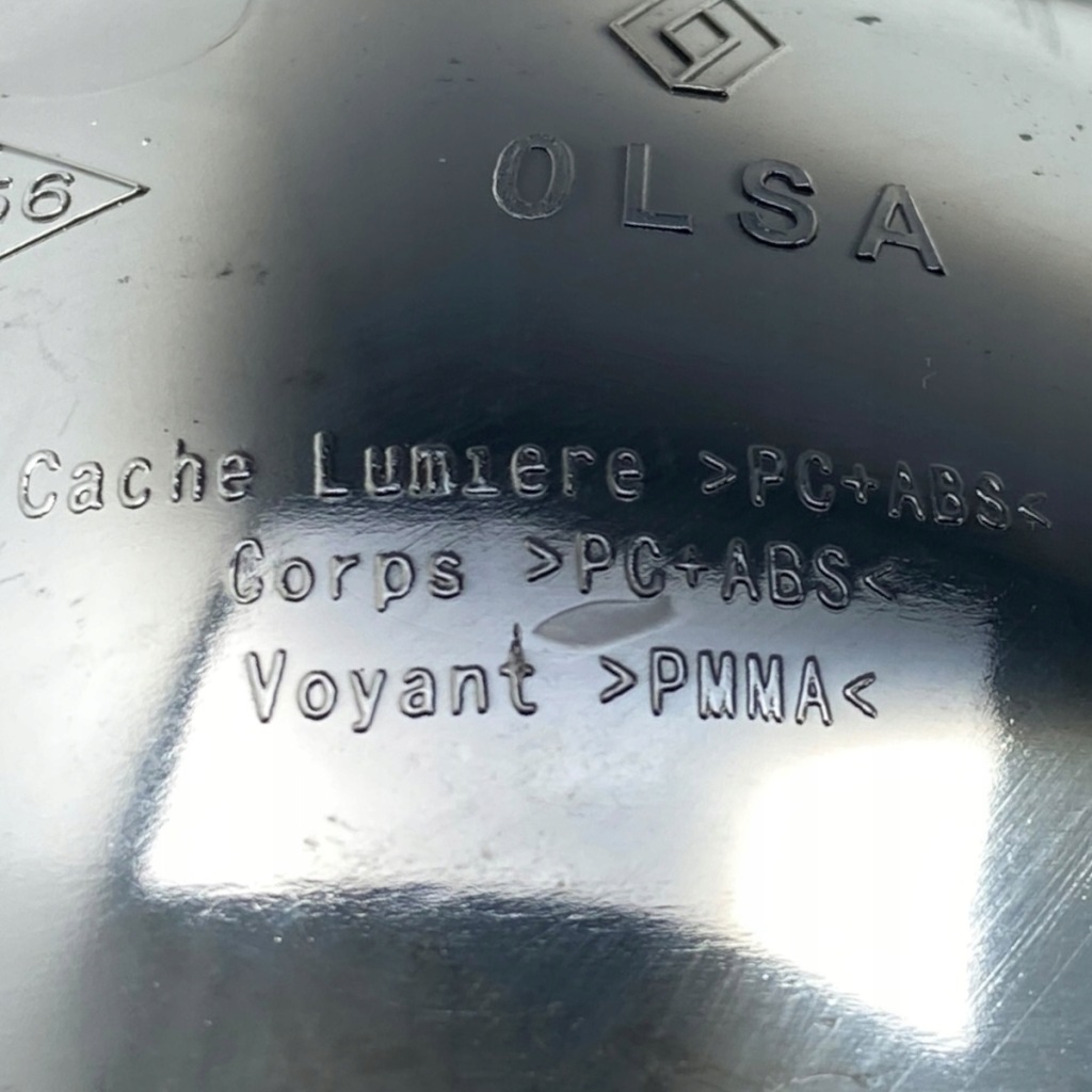 фото №12, Nowa оригінальний номер лампа відбивач задній правий w бампер renault megane iv hb