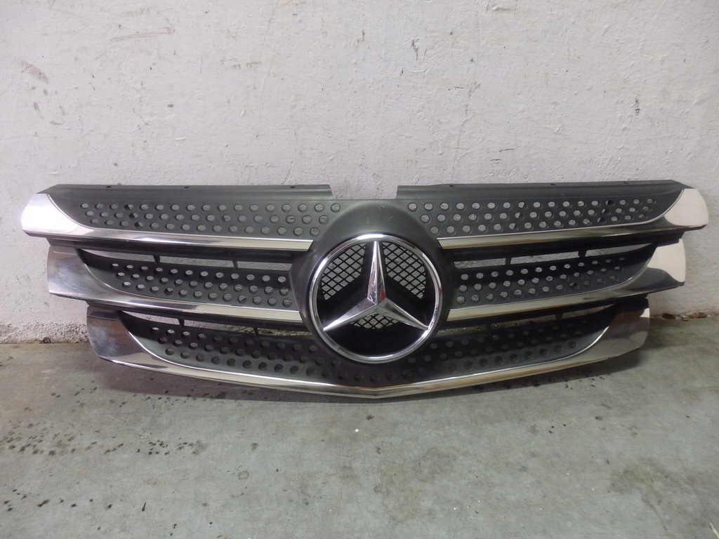 фото №1, Решётка радиатора решётка радиатора хром mercedes w447 vito v-klasa 2014- a4478800085