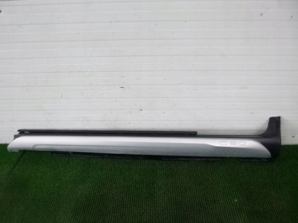 фото №1, Volvo c30 lift 10- молдинг поріг ліва накладка