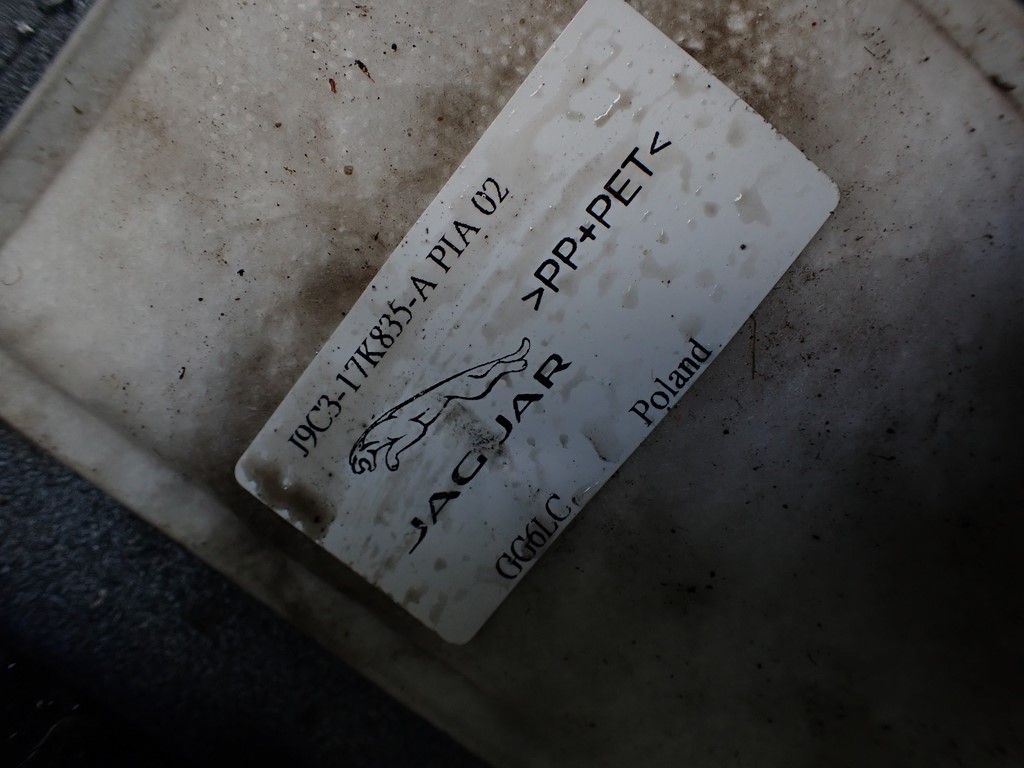 фото №9, Бампер задня задній kompletny jaguar e-pace pdc 21r