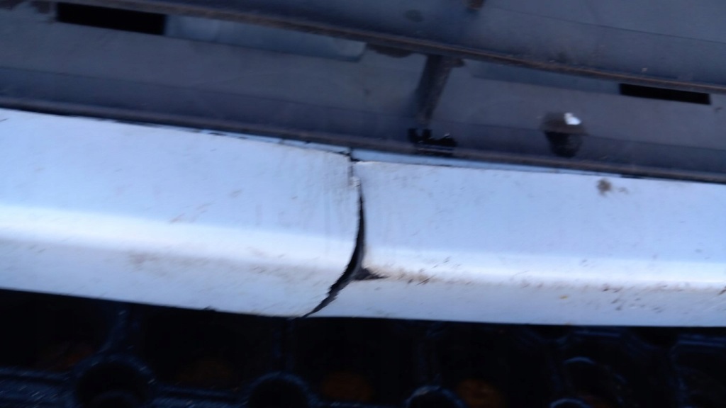 Renault megane 3 кабриолет  бампер перед ov369 противотуманная фара Киев