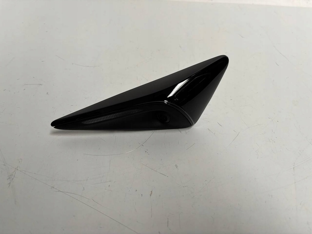 фото №1, Камера поворотник правая tesla model s plaid