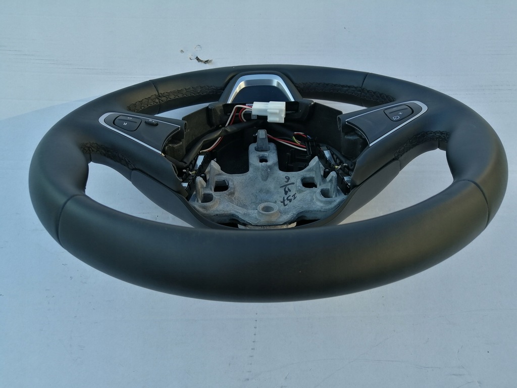 фото №10, Повітропровід шкіра renault clio iv