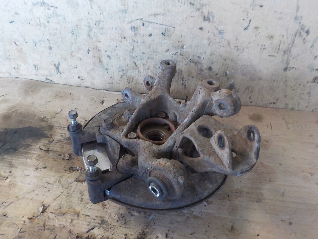 фото №2, Toyota rav4 iii ступица комплектная 2