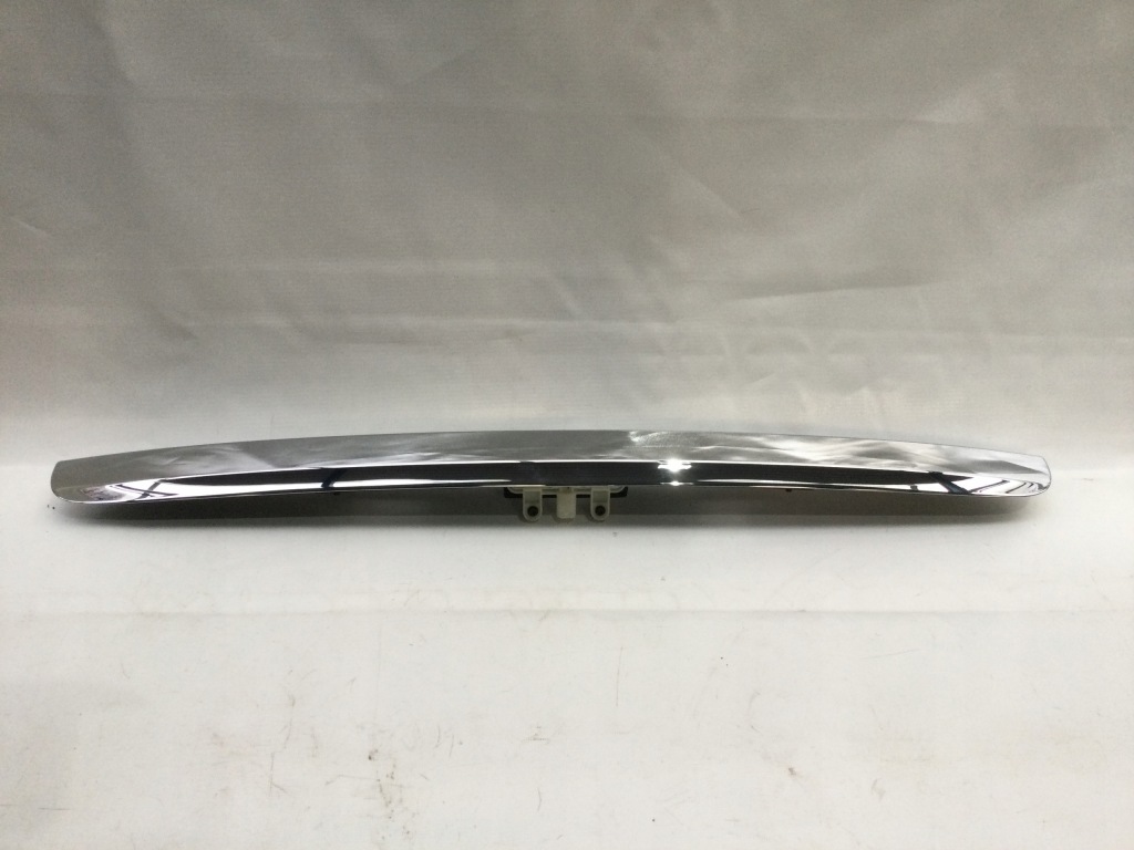 фото №1, Mercedes w246 накладка хром кришки багажника a24640160 оригінал