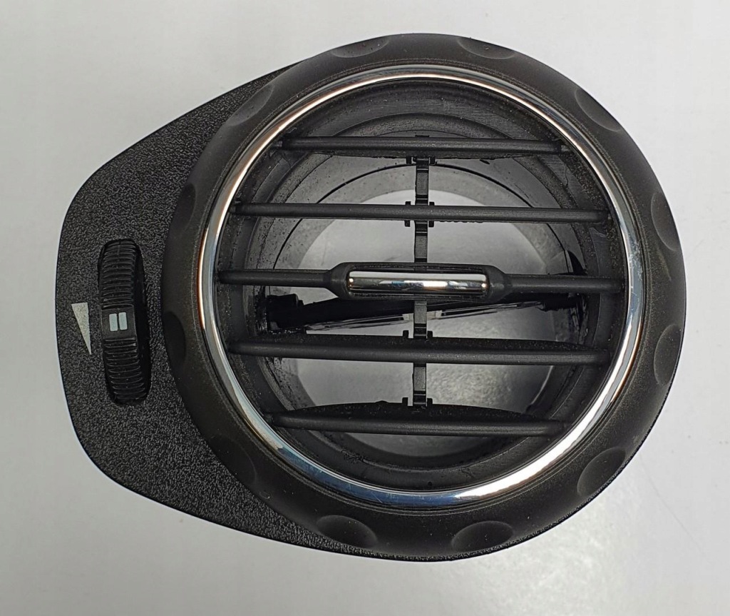 Купить Решётка обдув правая  перед alfa romeo gt