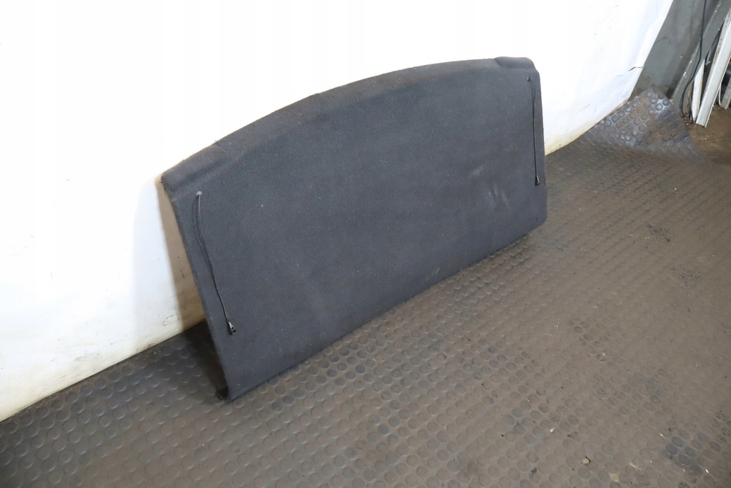 фото №1, Полка багажника задняя volkswagen golf v