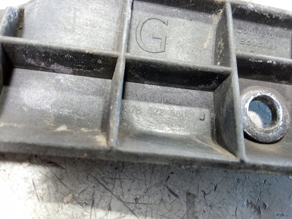 фото №5, Citroen ds3 racing направляющая левый pod накладка