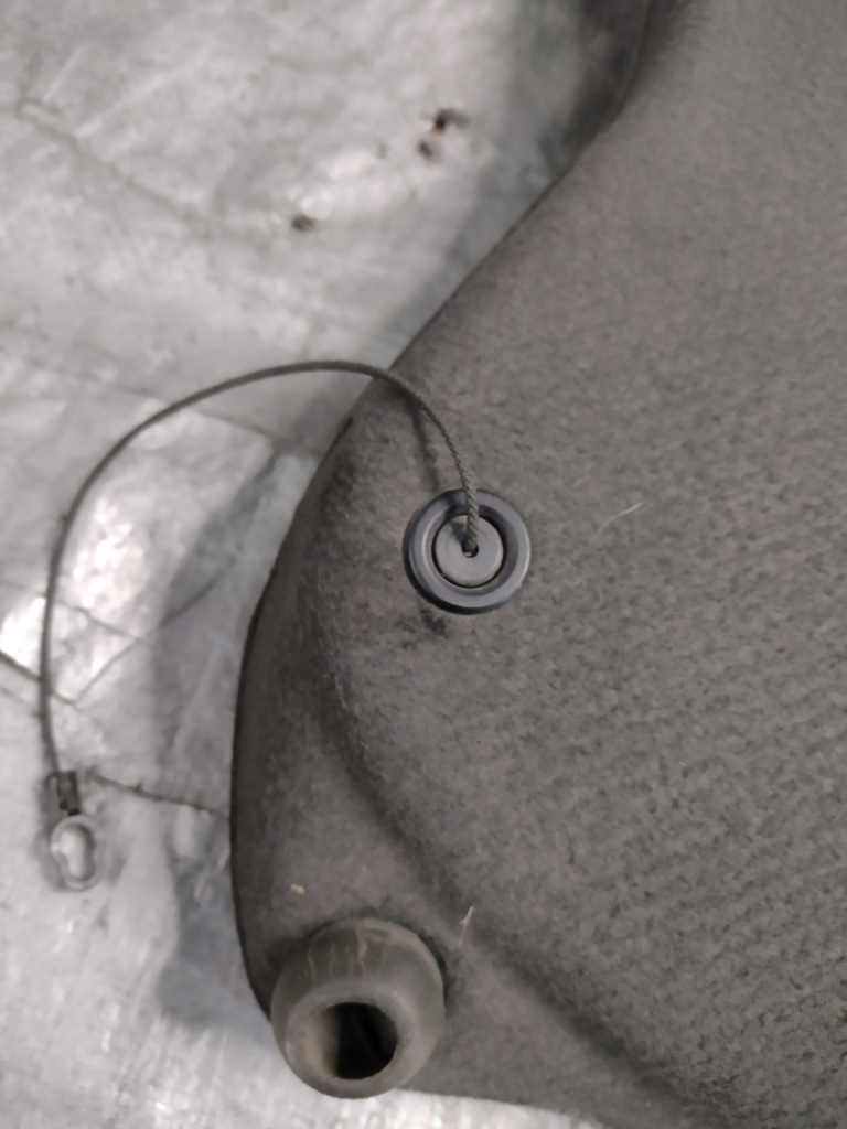 фото №6, Полиця багажника ford focus mk1 5d 2000r