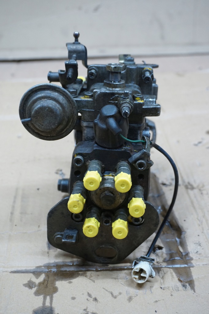 фото №8, Land cruiser 80 насос упорскування 4,2 d 22100-17740