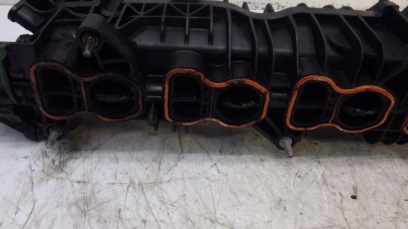 Коллектор впускной  bmw 5 f10 f11 3.0 d 7811909 с Разборки