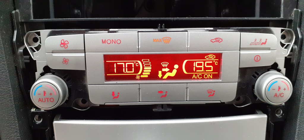 фото №3, Ford galaxy mk3 06-10 r. панель обдув кондиционера na задняя 3 ряд przedlift