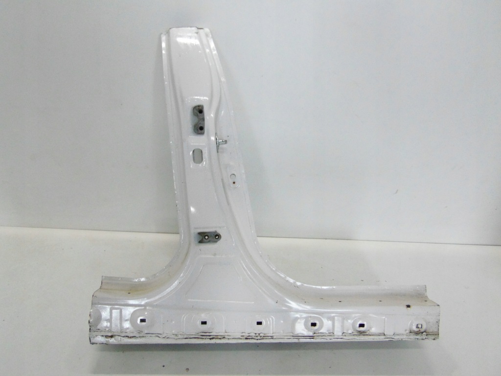 фото №1, Правый порог блок двигателя средний hyundai i40 vr6