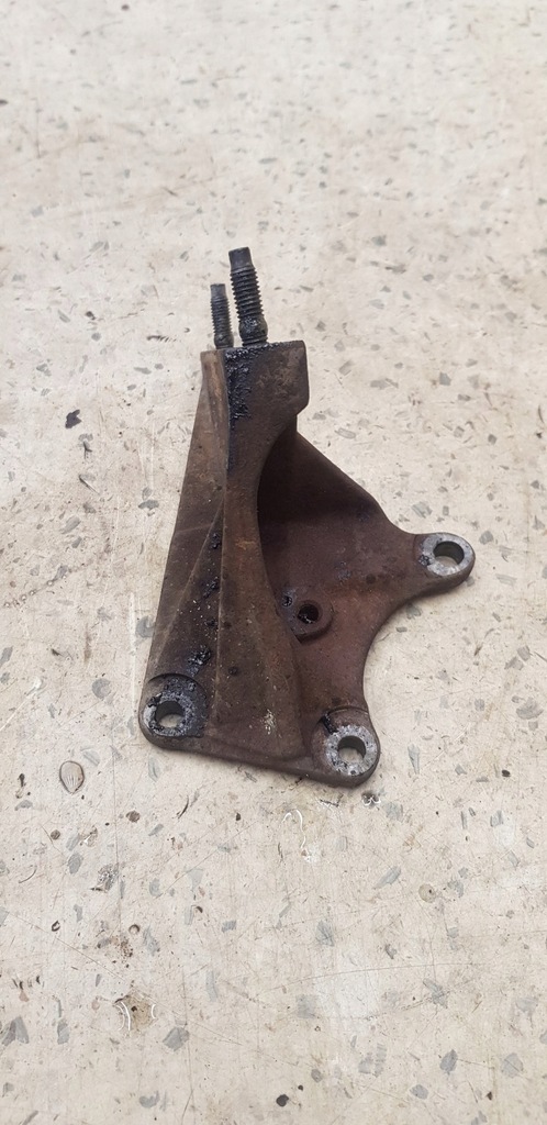 фото №1, Кронштейн опора полуось ford fiesta mk5 1.3 8v