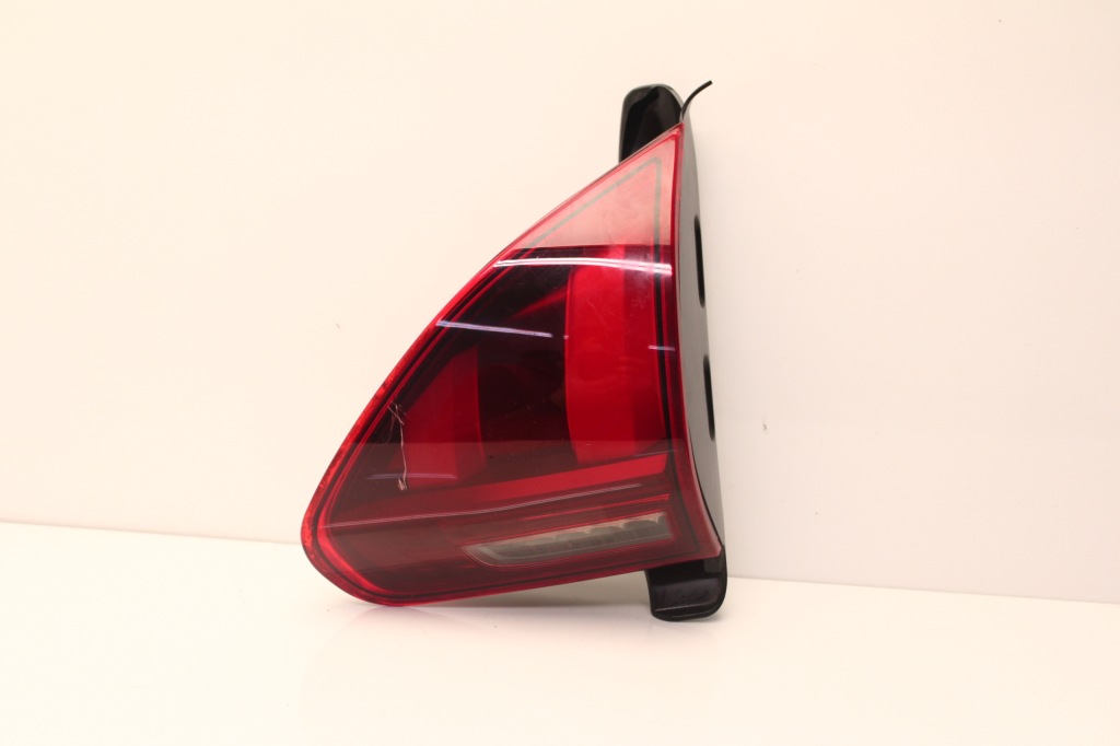 Купить Peugeot 2008 рестайлинг  16-19r фара правый  задняя правая  задний w крышке