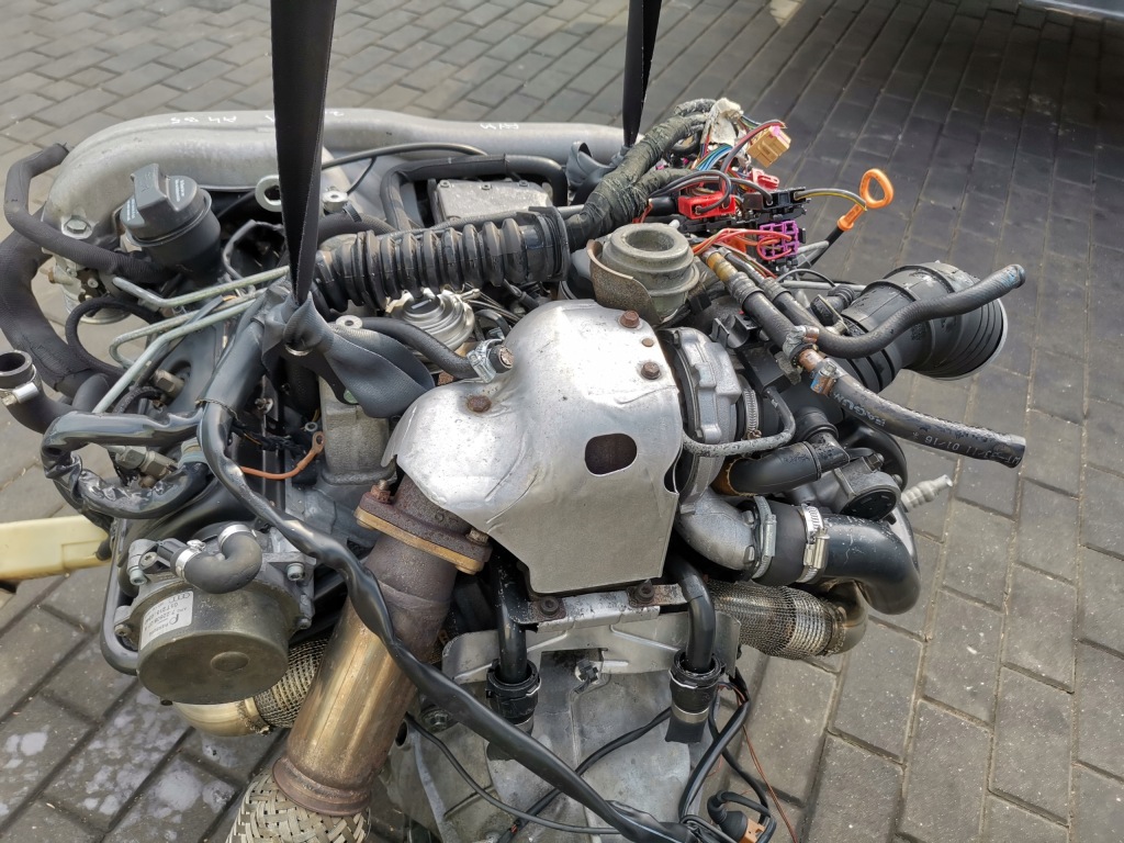 Двигатель комплектный  audi a6 c5 a4 b5 skoda superb 1 2.5 tdi aym Цена