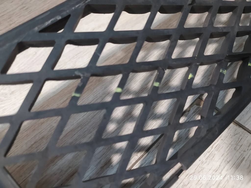 фото №13, 9189. rolls royce wraith решітка бампер перед 51117301351