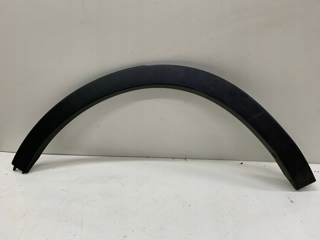 фото №1, Volvo xc40 молдинг крыла правый задняя 31448329