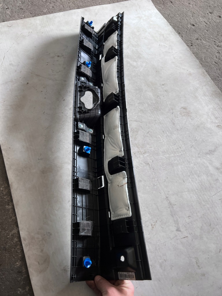 Защита накладка поперечина заднего hyundai i30 iii 17- kombi 85770-g4700 Недорого