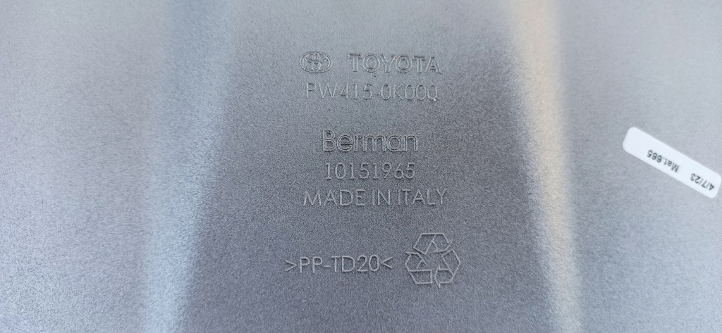 фото №14, Toyota hilux 8 viii 2015- спойлер накладка бампера перед pw415-0k000