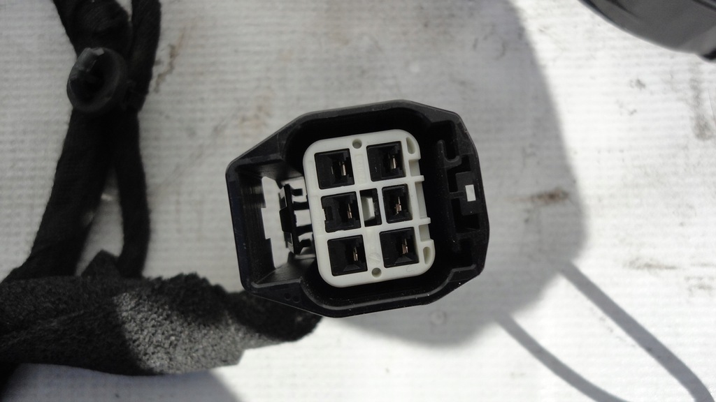 фото №7, Land rover discovery sport джгут двері ліва задня