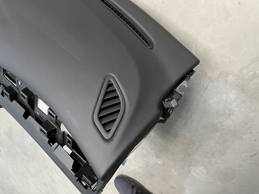 фото №7, Infiniti q30 qx30 консоль приборная панель приборная панель 68200-5df0a 682005df0a