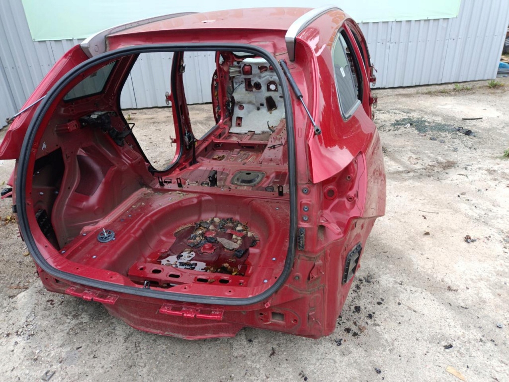 фото №1, Kia ceed ii kombi чверть крила правий задня a9