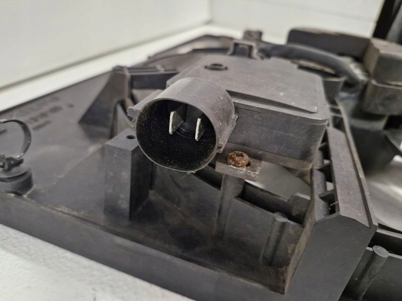 Volvo v40 2 2 1.6 d вентилятор радиатора 31319165 940009301 Оригинал