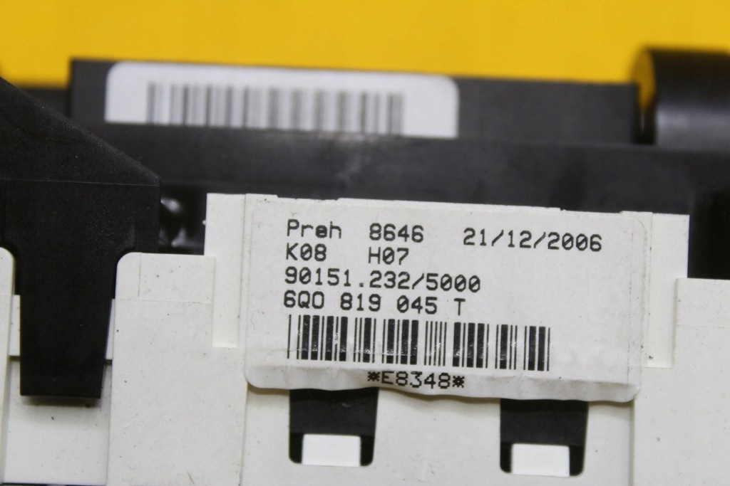 фото №9, Панель обдув vw fox polo iv 6q0819045t