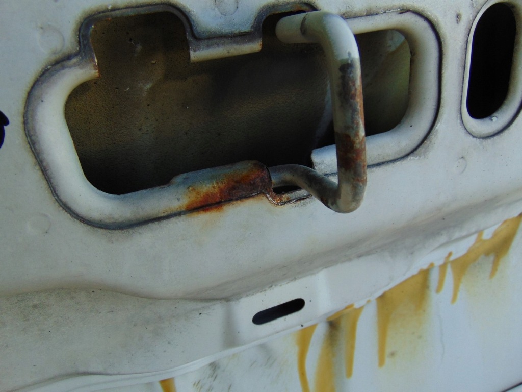 Капот кришка двигуна fiat 500 2 2007- білий демонтаж Зі Шроту