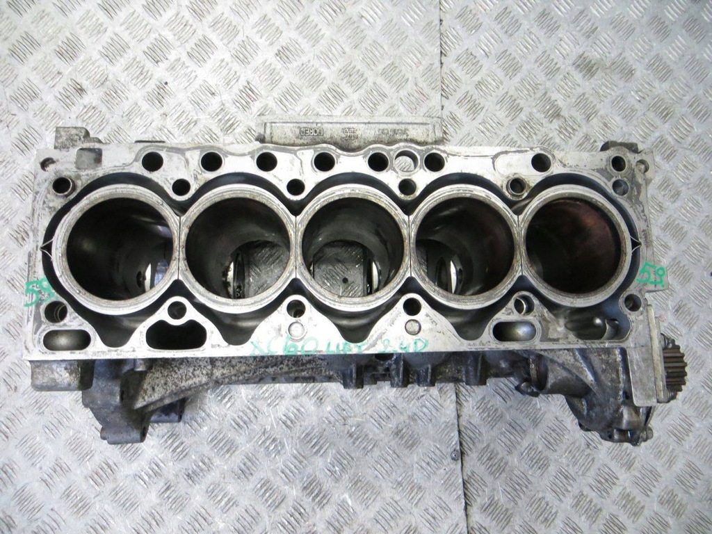 фото №9, Volvo xc60 2.4 блок двигателя d5244t10 08-