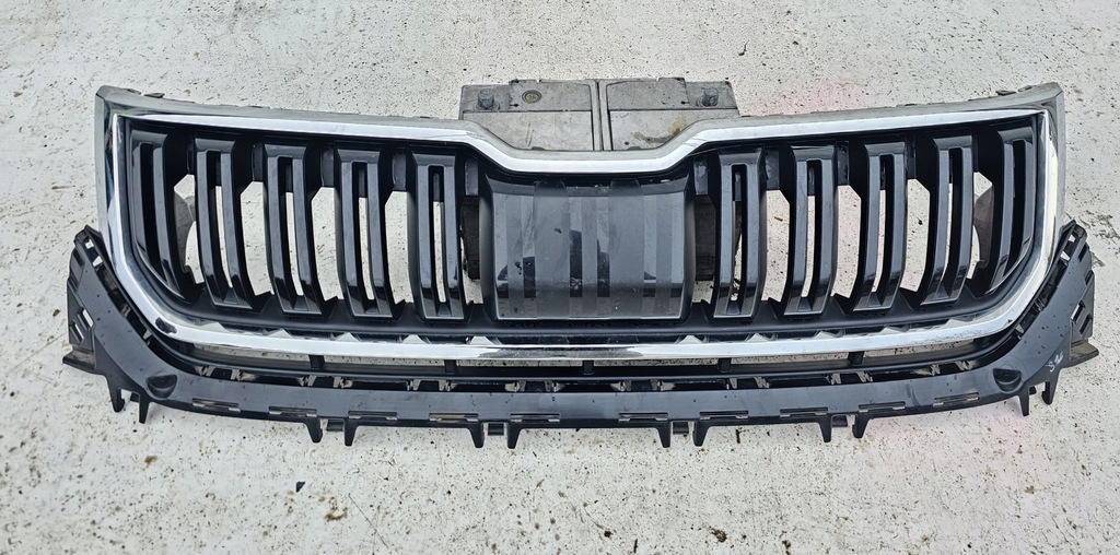 фото №1, Решітка радіатора решітка радіатора skoda kodiaq 565 2106-21orginał 565853653a