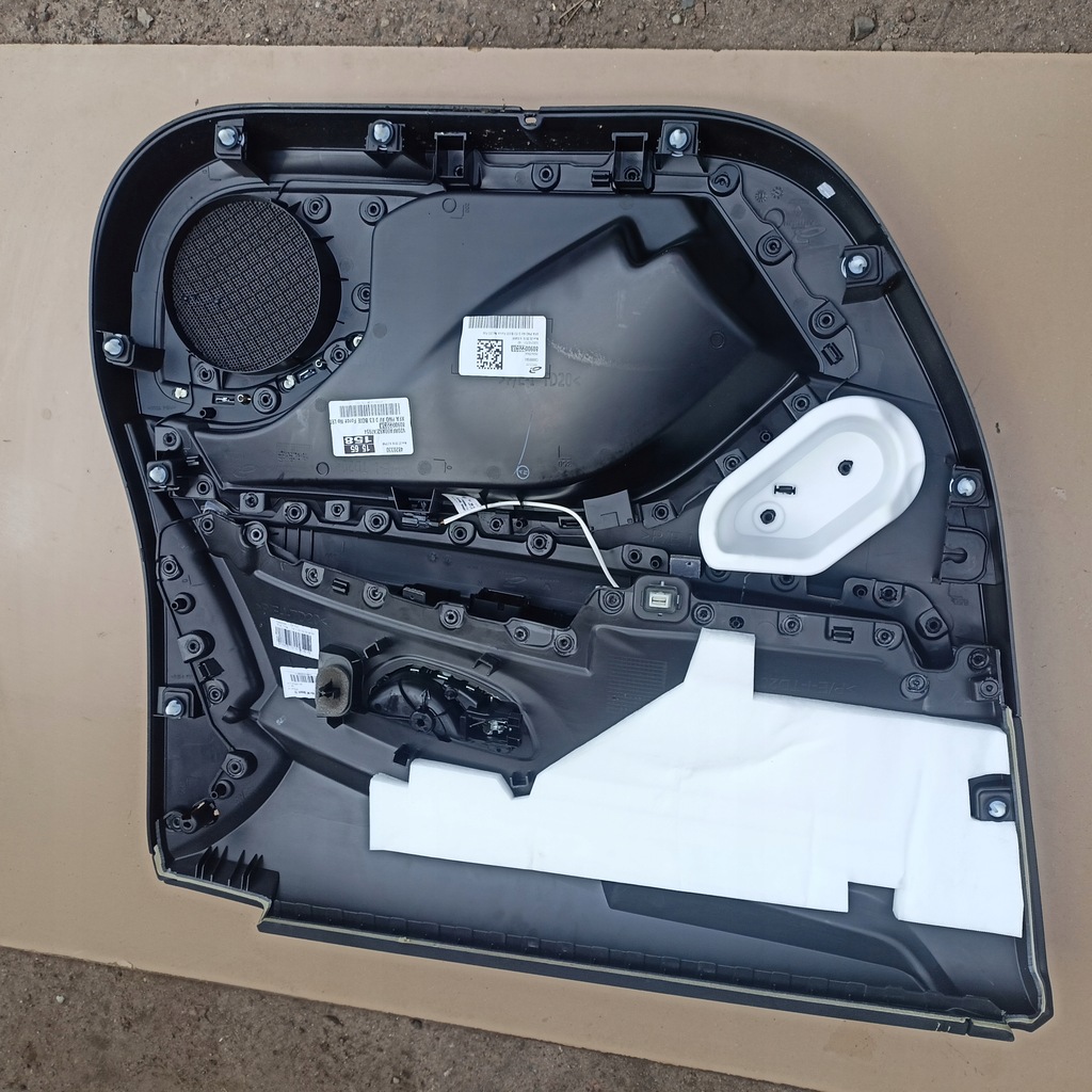 фото №9, Оббивка обшивка двері правий перед передній renault scenic iv 809019383r