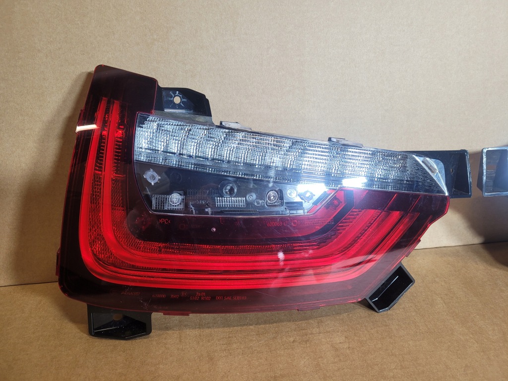 фото №2, Bmw i3 i 3 led лампа правая левая задняя задняя