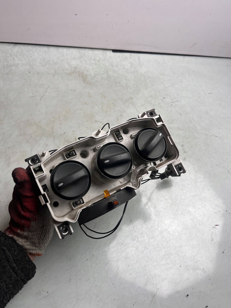 фото №1, Fiat ducato --- рамка панель вентиляции