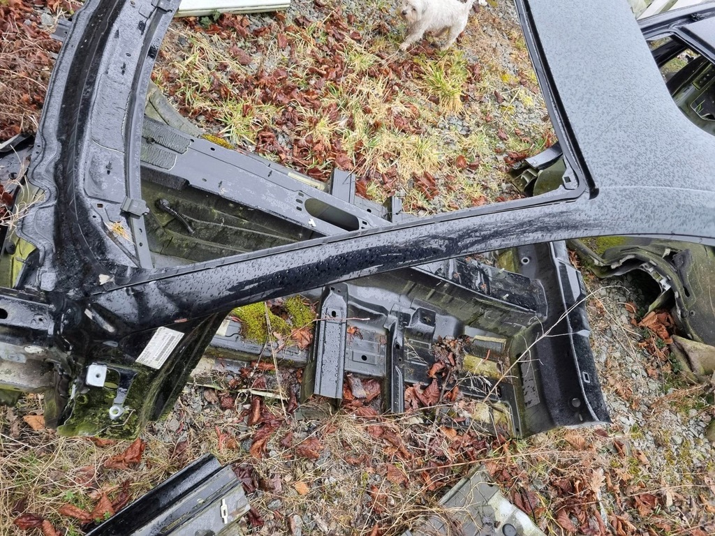 фото №4, Audi a4 8w чверть блок двигуна скло двері