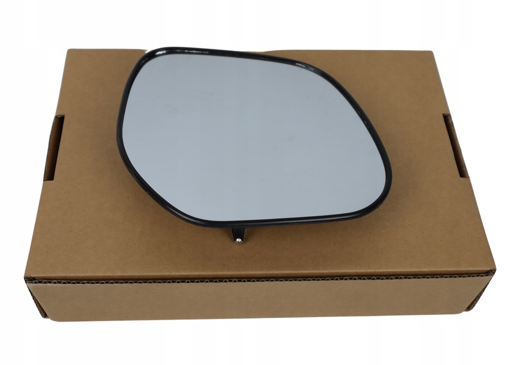 фото №1, Правый вкладыш зеркало citroen c4 aircross 2012 -