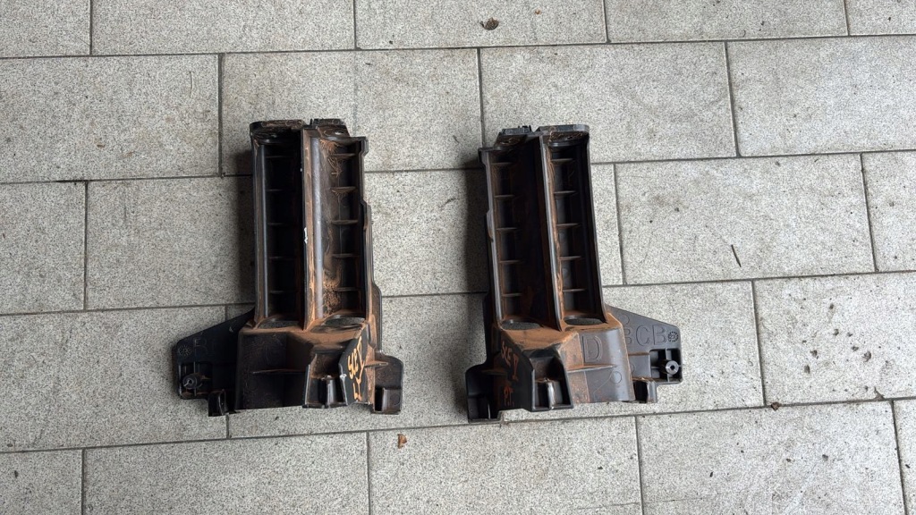 фото №1, Направляющая бампера задняя renault scenic v e-tech 850458852r 850449655r