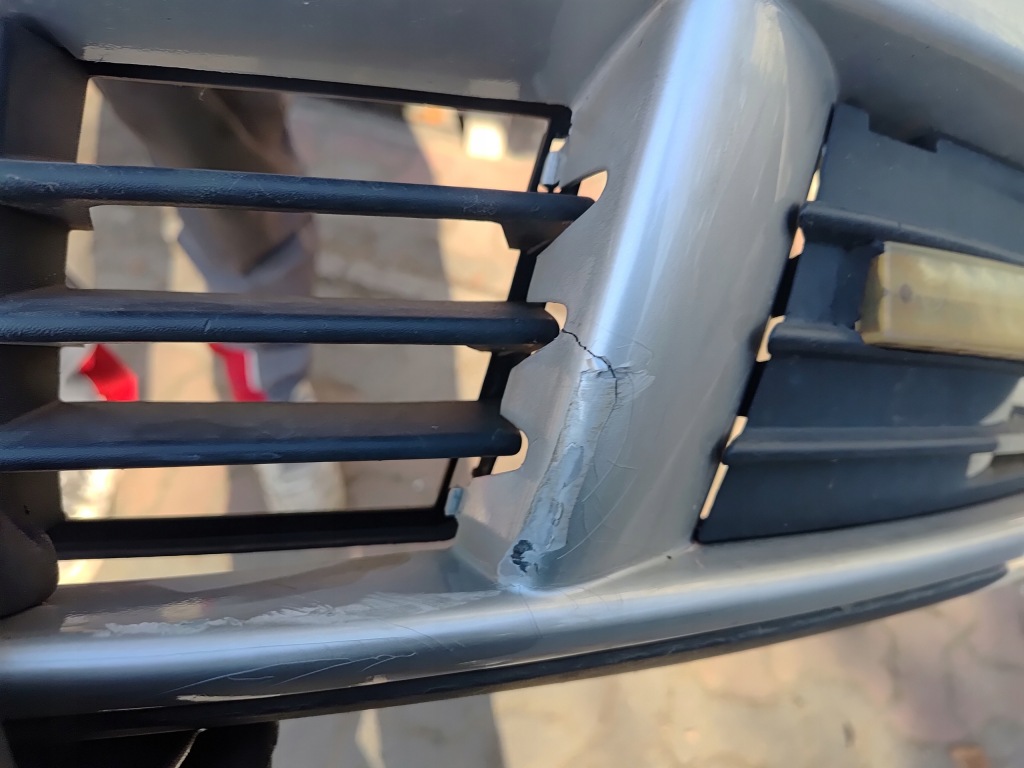 Volvo s40 2 v50 бампер перед lak.426-26 Киев