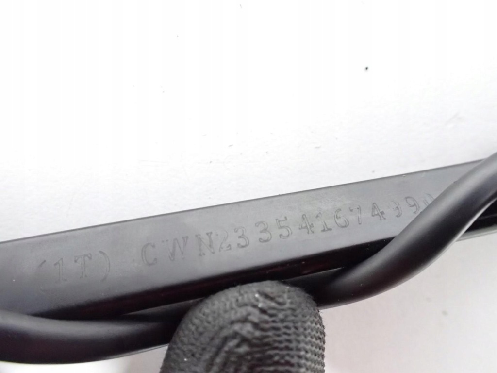 Важіль щітка двірники ліве європа 1628230-00-a tesla model y 24r Зі Шроту