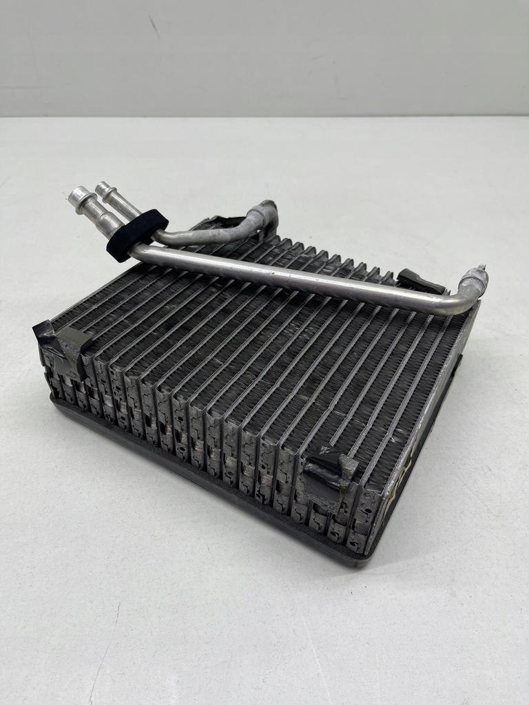 фото №6, Audi q7 4l vw touareg радиатор кондиционера конденсатор