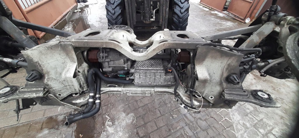 Вісь  балка задній задня комплектна гібрид opel grandland x 9838192580 9838913580 в Україні