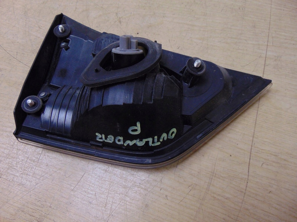 фото №6, Лампа права задня w кришка mitsubishi outlander ii eu