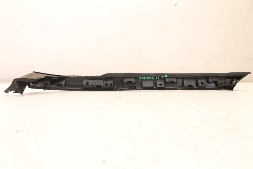 фото №6, Правая молдинг крыла перед renault scenic iv