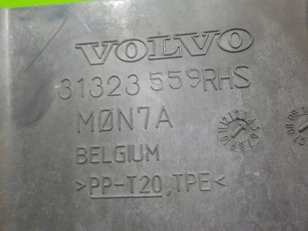 фото №4, Volvo s60 ii v60 i 1.6 b aut 12r воздуховод воздуха правая перед 31323559