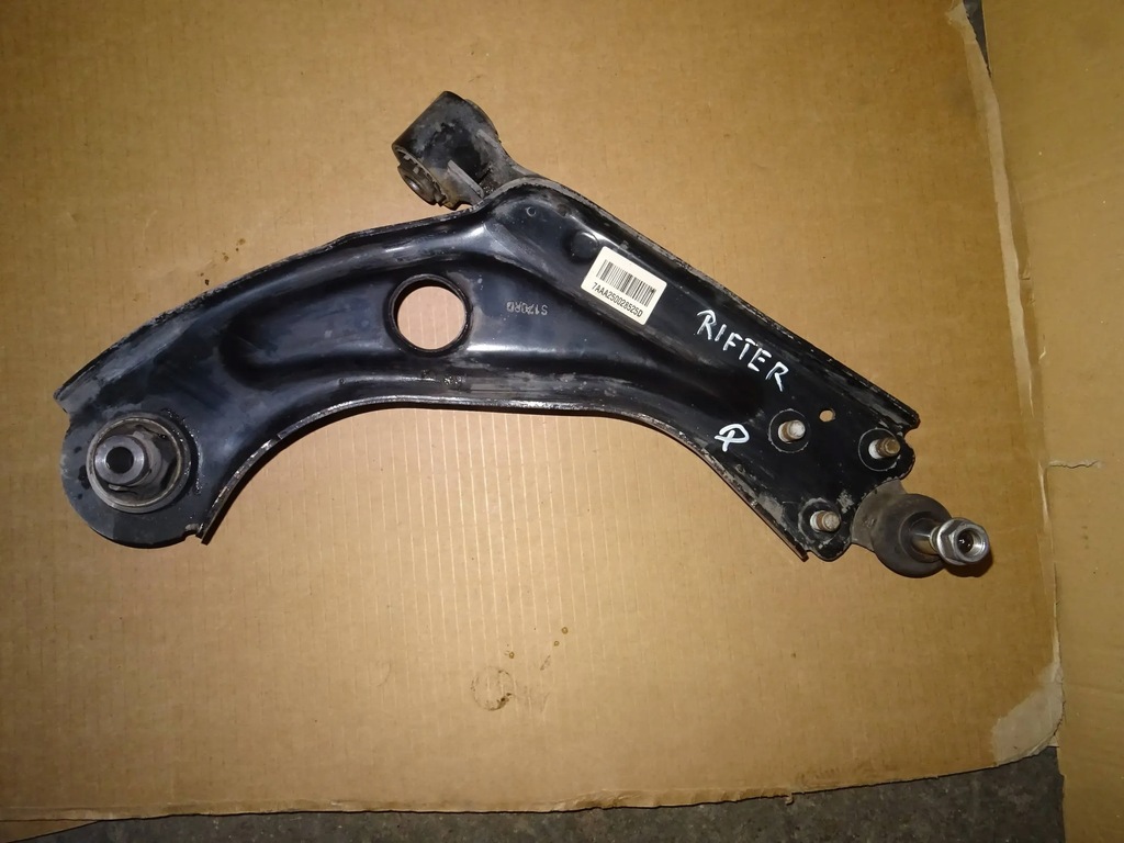 фото №1, Peugeot rifter partner iv berlingo iv combo e важіль правий