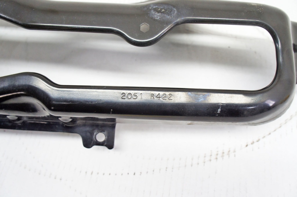 Uh154 chevrolet camaro v основание кронштейн кронштейн лампы правый задний в Украине