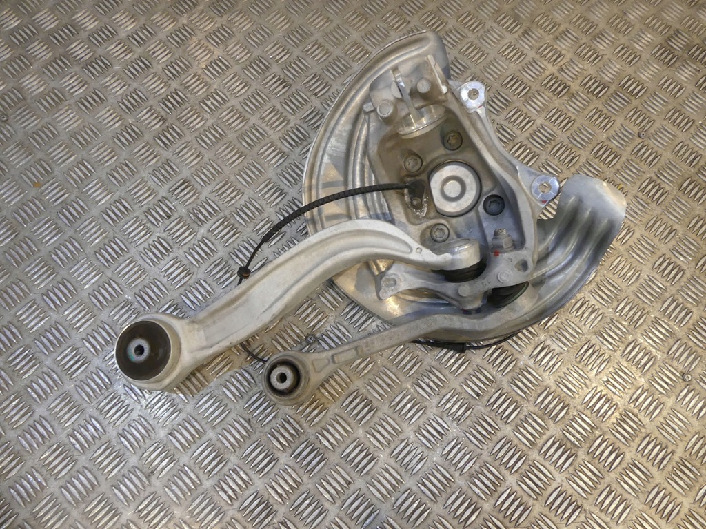 фото №6, Bmw 2 g42 поворотный кулак ступица рычаги перед левая правая