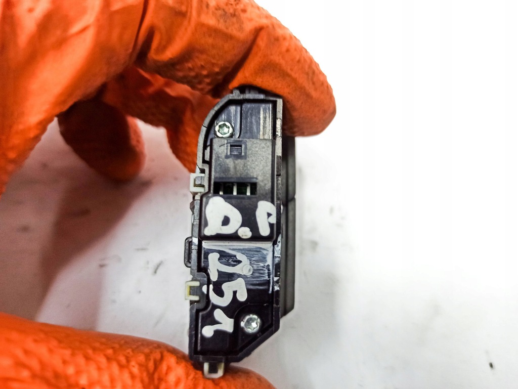 фото №12, Mercedes-benz r w251 2012 перед сторона правая панели управление переключатели