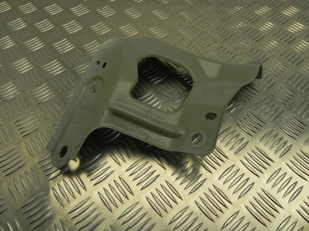 фото №1, Скоба tesla model y 2022 148749200a